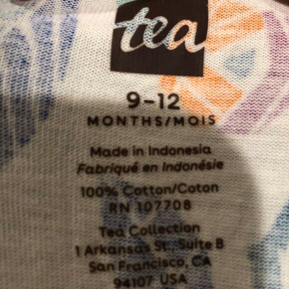 Tea Collection Colorful Geometric Floral Flutter Sleeve Romper 9-12m *Play* - Picture 2 of 4